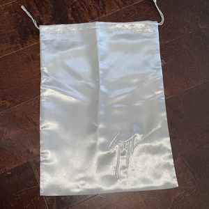 Details about / 100/% Auth giuseppe zanotti Drawstring Dust Bag Cover Pouch Purse Shoe 12x12
